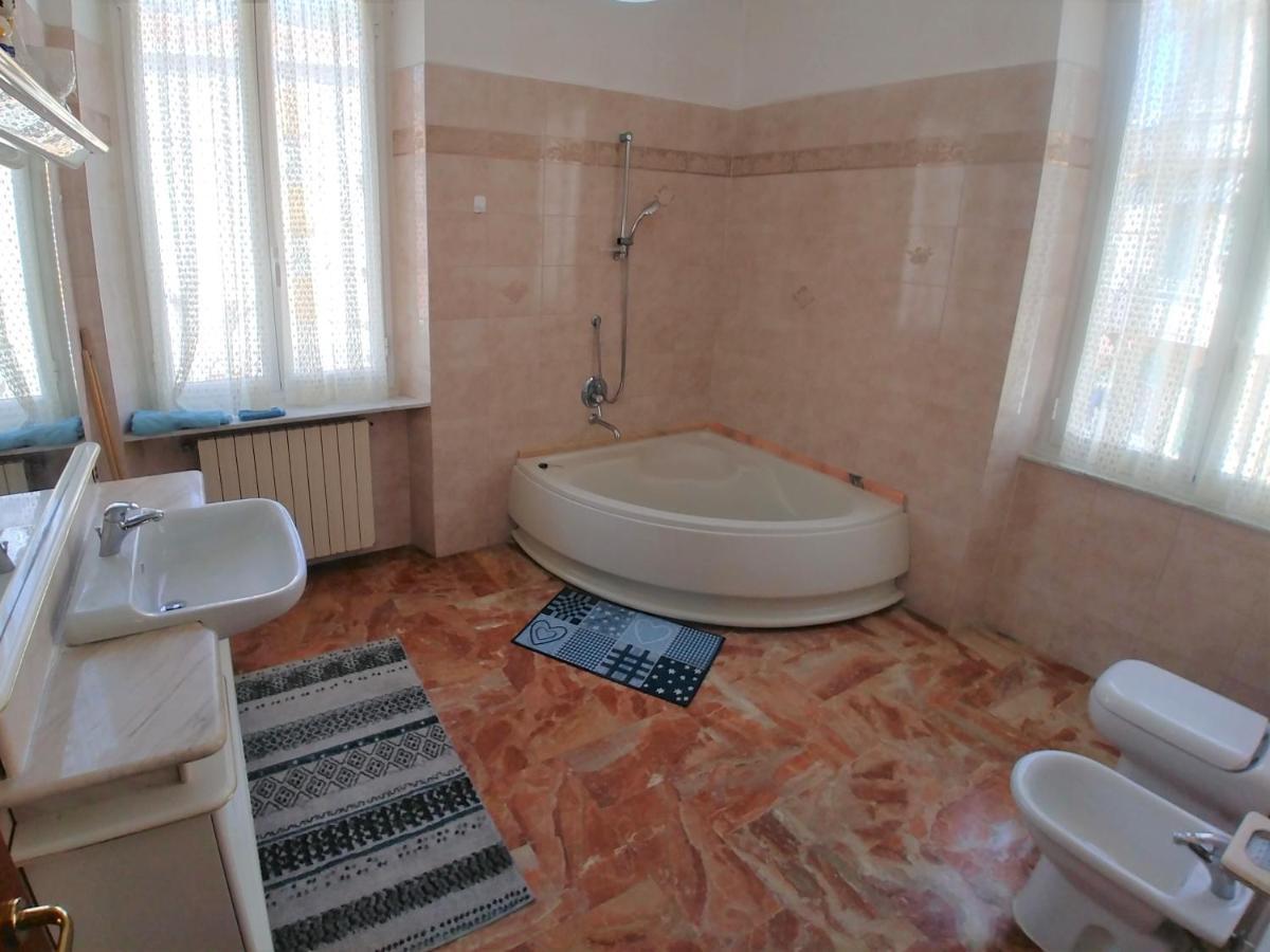 La Romantica Levanto Exterior foto